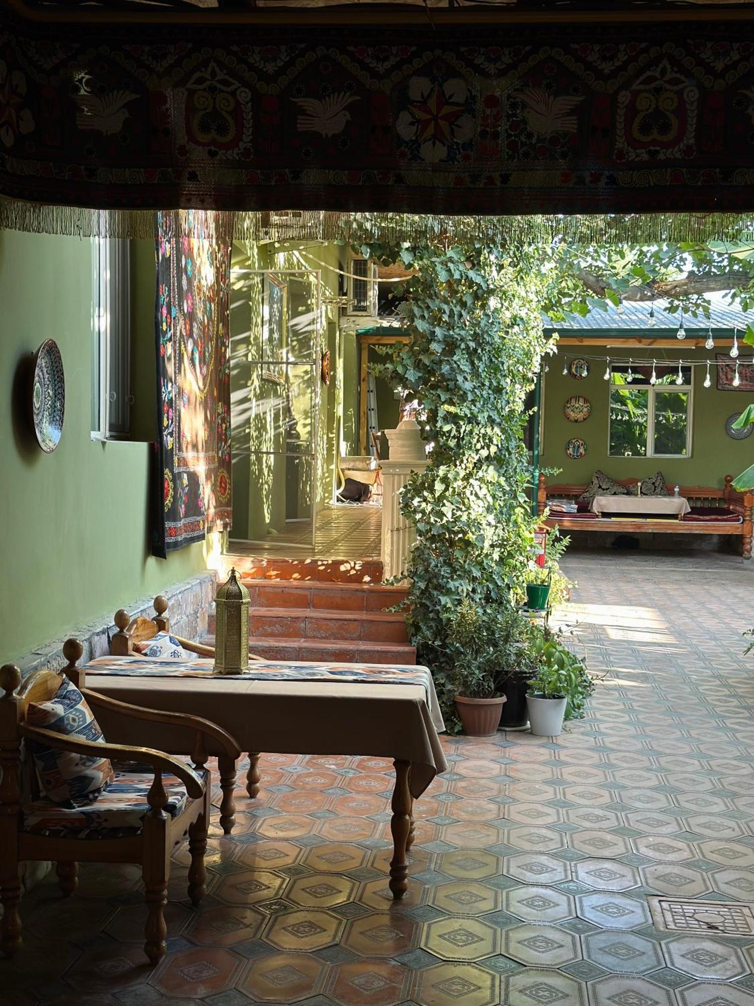 Green Yard Boutique Guesthouse Tașkent Exterior foto
